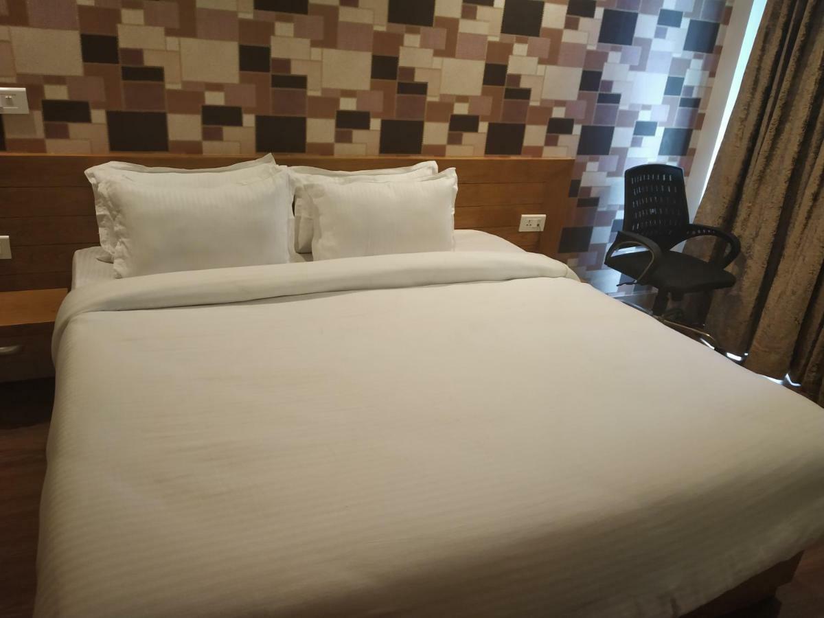 Hotel Beechwood מוסורי מראה חיצוני תמונה